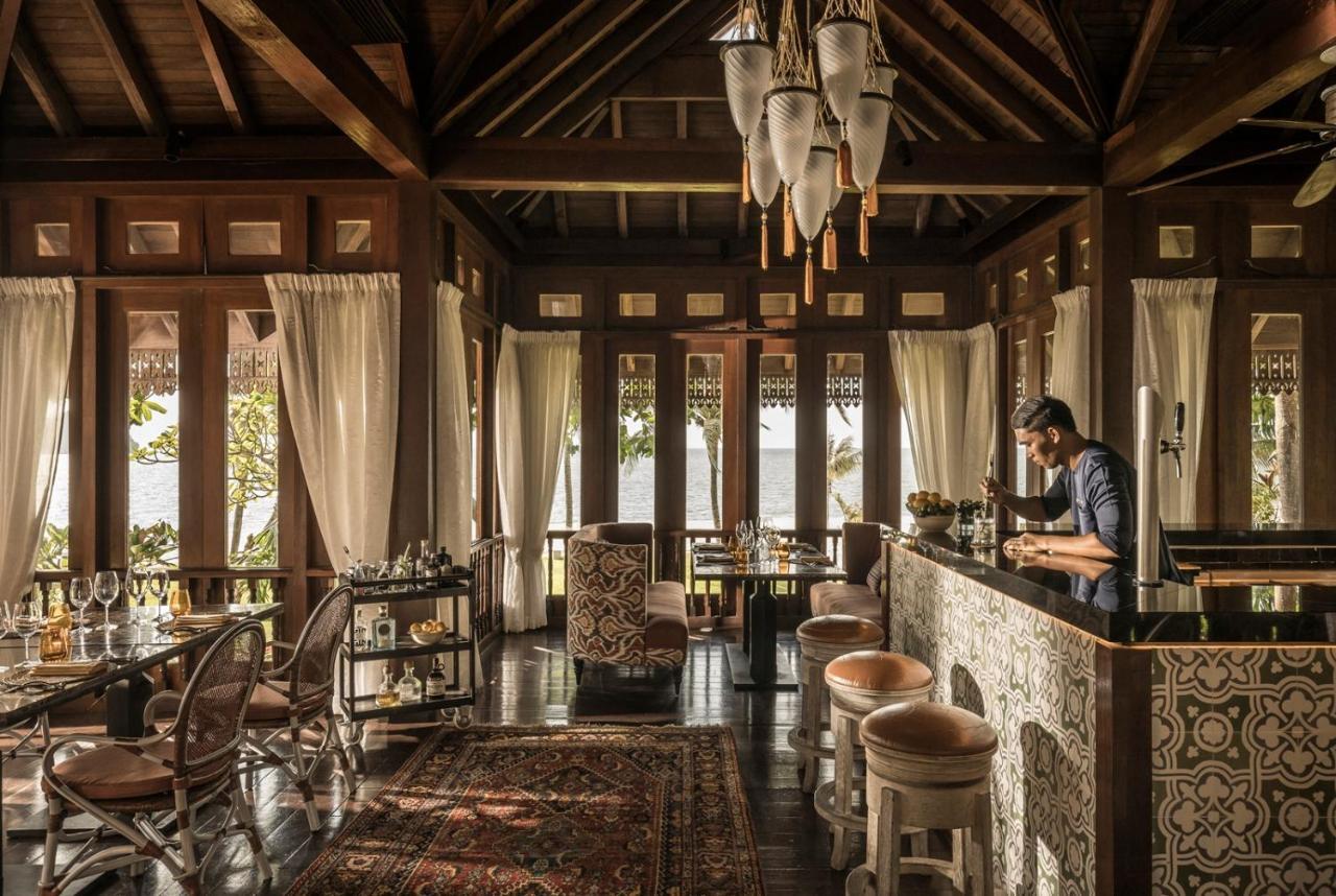 Four Seasons 5*